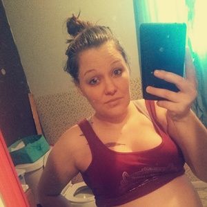 Meet your Posher, Kaylee